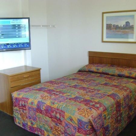 Intown Suites Extended Stay San Antonio Tx - Leon Valley South Exterior foto
