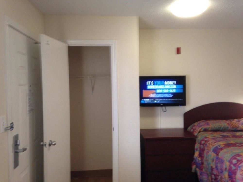 Intown Suites Extended Stay San Antonio Tx - Leon Valley South Exterior foto